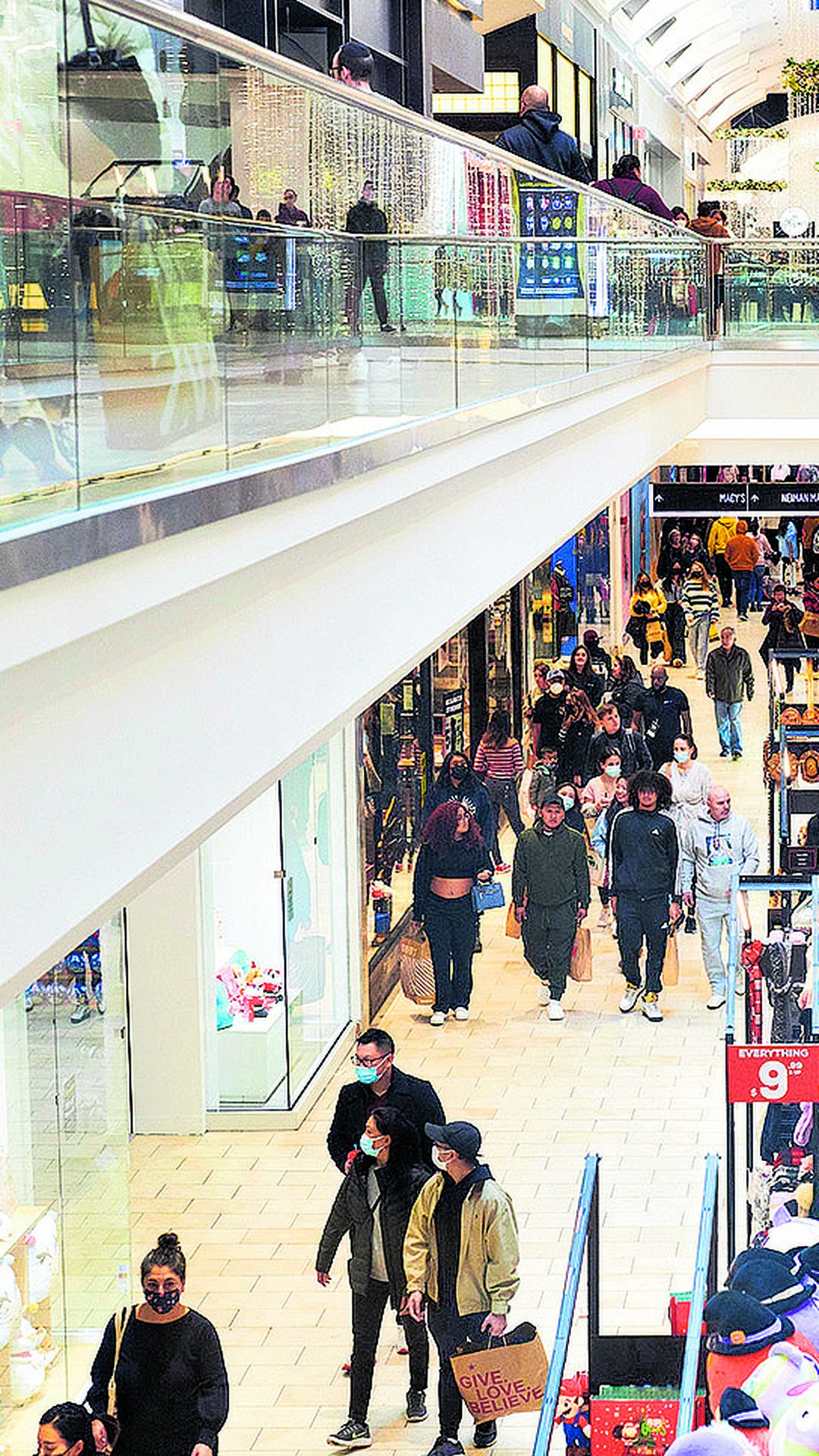 Gastos sobem e metade dos endividados não tem como pagar compras de Natal, diz J.P. Morgan
