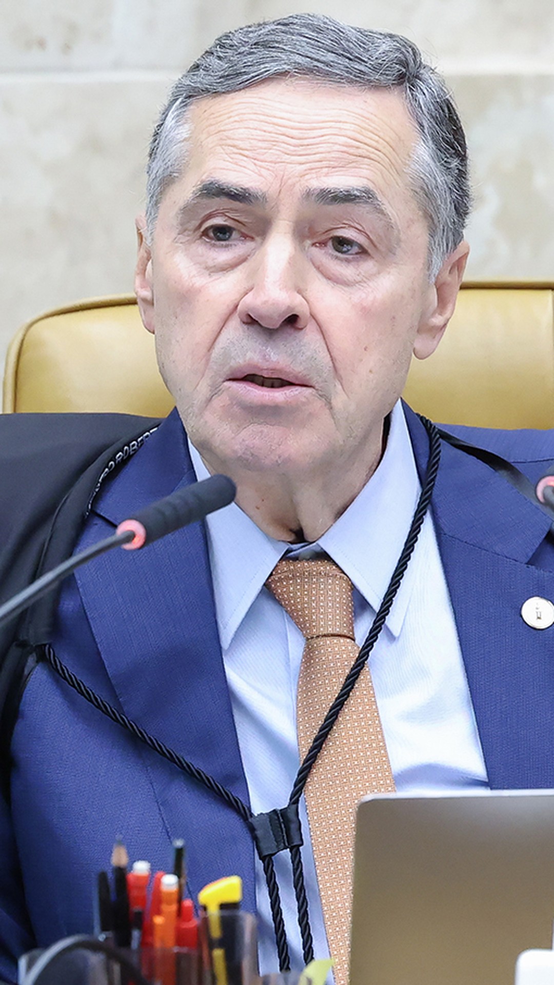 Barroso apresenta voto mais ameno para ‘big techs’