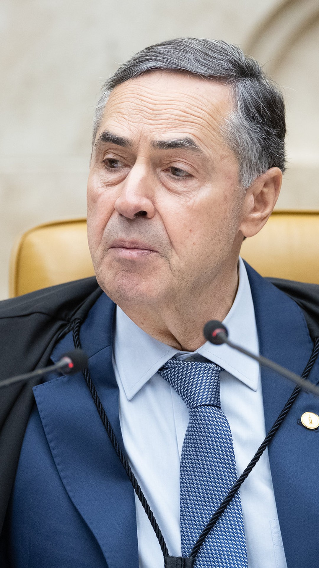 Quem indicou Luís Roberto Barroso ao STF?