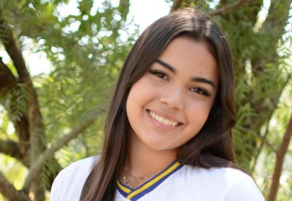 Jovem morre em acidente horas após comemorar a própria formatura