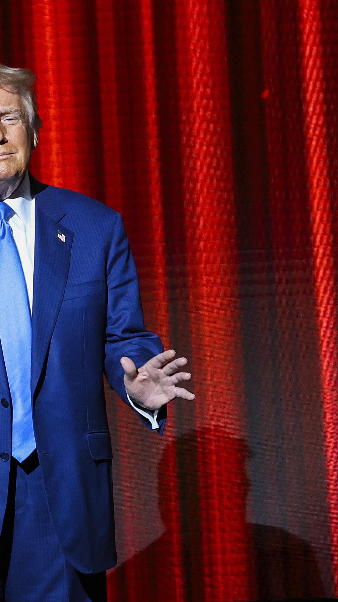 Antes mesmo de assumir, Trump causa turbulências na política mundial